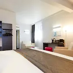 Kyriad Paris Ouest - La Defense Bezons