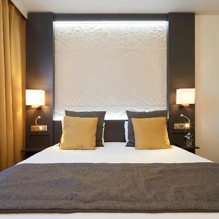 Kyriad Paris Ouest - La Defense 3* Bezons