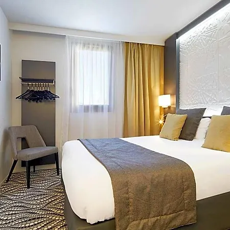 Kyriad Paris Ouest - La Defense Bezons