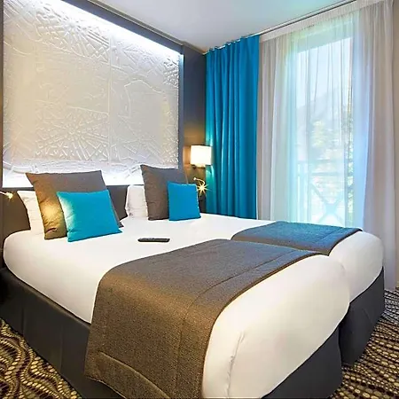 Hotel Kyriad Paris Ouest - La Defense
